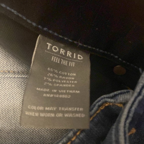 Torrid EUC Bombshell Skinny 16R Jeans - Picture 7 of 7